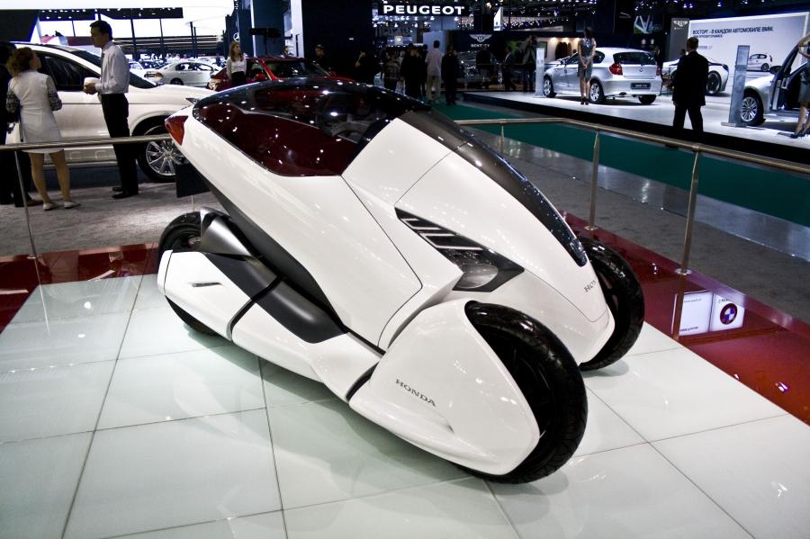  Honda 3R-C Electric Vehicle Concept 2010 года  (фото 31 из 36)
